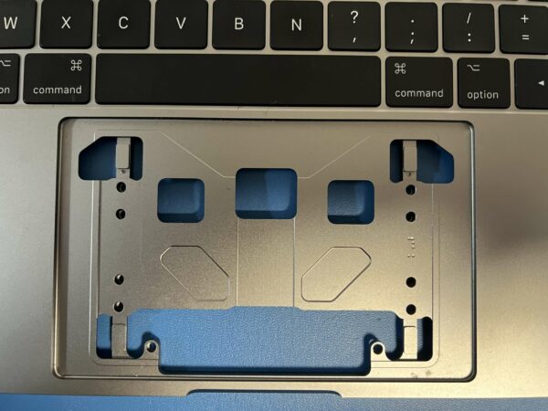 TOPCASE CHÂSSIS AVEC CLAVIER FRANCAIS AZERTY POUR MACBOOK PRO 13" A1708